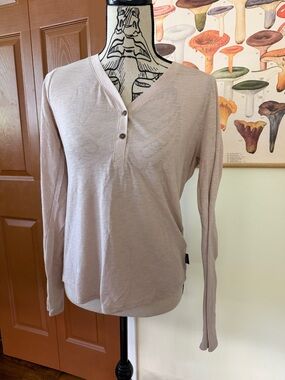 Patagonia Light Pink Long-Sleeve Henley Top